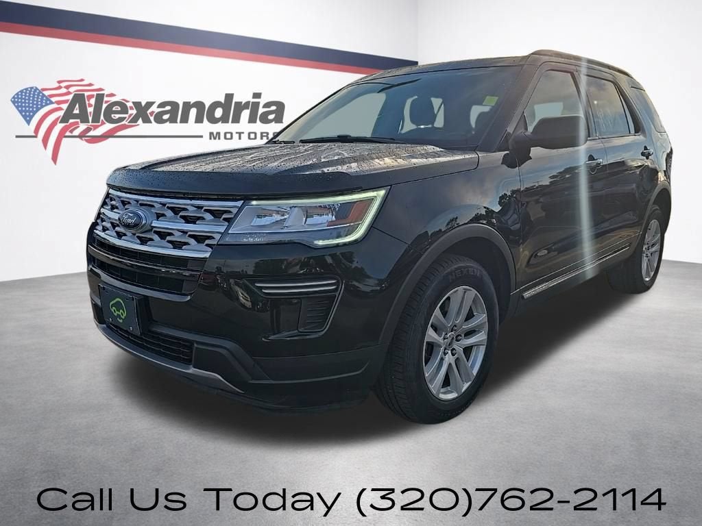 2018 Ford Explorer XLT in Black — front three-quarter view