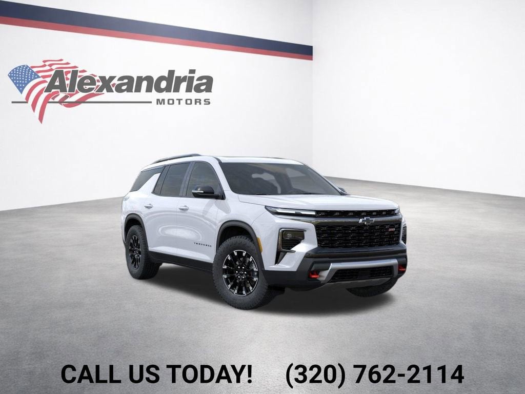 2026 Chevrolet Traverse Z71 in Polar White Tricoat — front three-quarter view